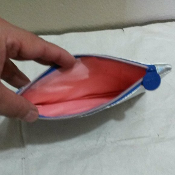 Iridescent Cosmetic Bag - Picture 4 of 16